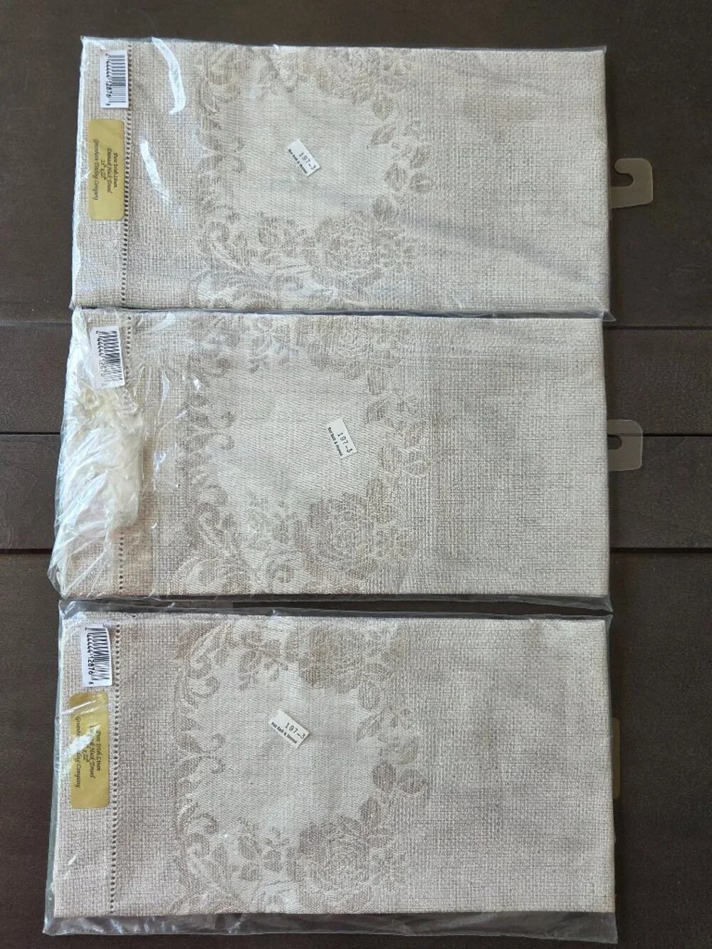 Set of 3 Pure Irish Linen Damask Huck Towels 15